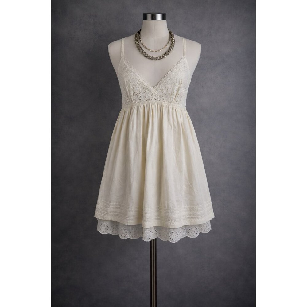 NWT Forever 21 Cottagecore Eyelet Lace Babydoll Dress Cream Cotton Size L - Picture 2 of 16